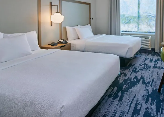 Fairfield & By Marriott Chicago O'hare Des Plaines